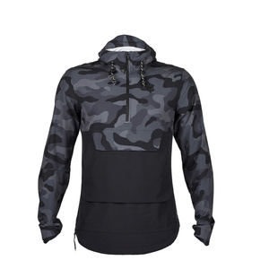 Bluza rowerowa z kapturem FOX Ranger Wind Pullover Black Camo