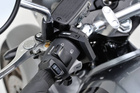 Daytona Źródła zasilania z 2 portami USB na smukłej obejmie do montażu na kierownicy motocykla 89372