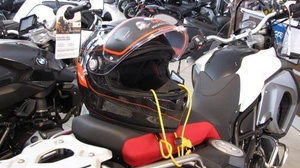 Zapięcie Motocyklowe AUVRAY Linka stalowa wielofunkcyjna – 90 cm, 4 mm – Linka Uniwersalna